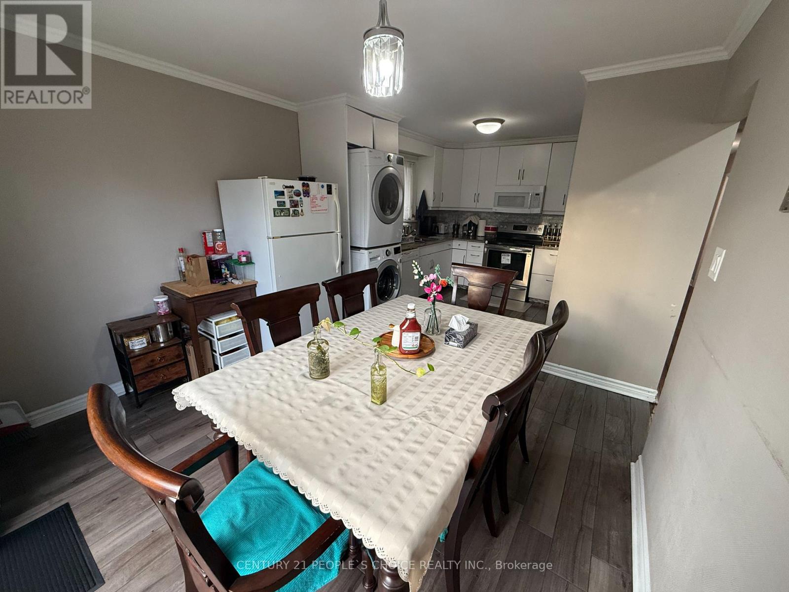 28 Lynmont Road, Toronto, Ontario  M9V 3W8 - Photo 12 - W12590638