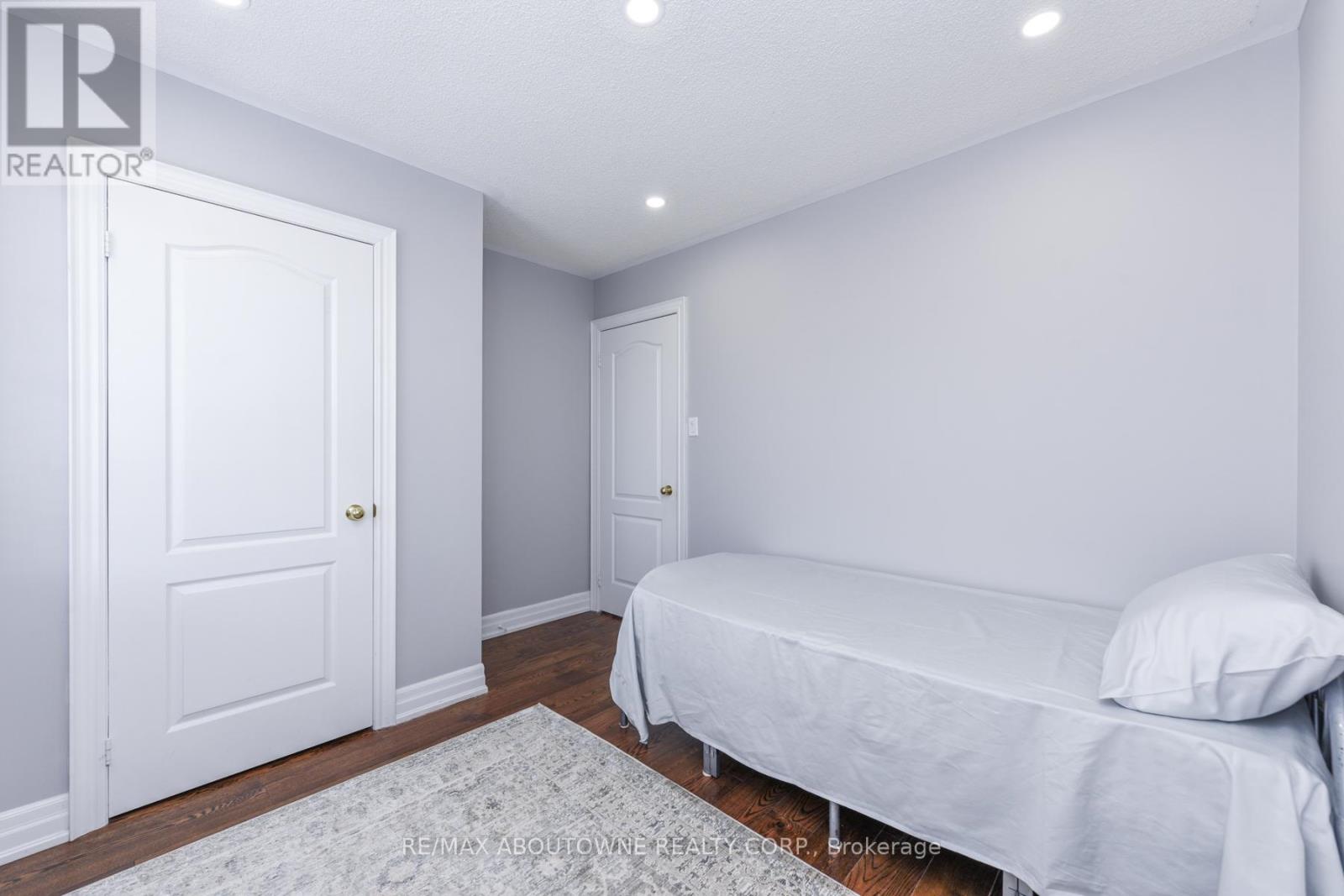 32 Lockheed Crescent, Brampton, Ontario  L7A 3G2 - Photo 38 - W12590646