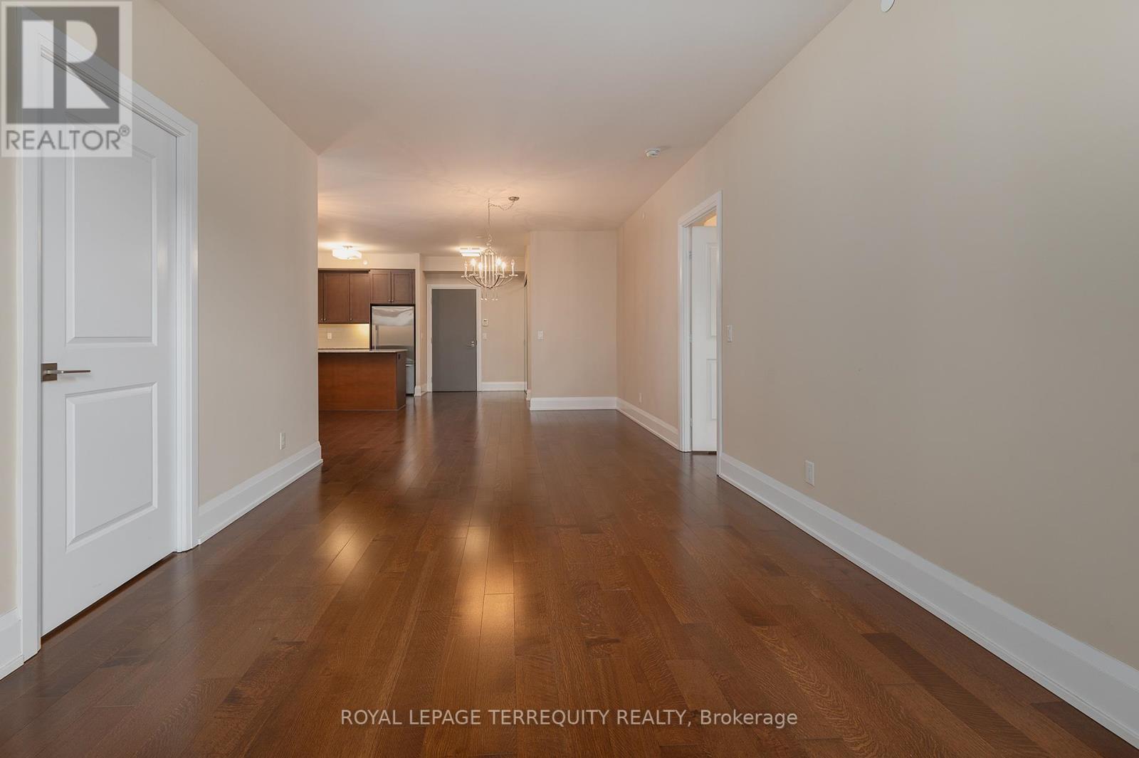 429 - 1 Old Mill Drive, Toronto, Ontario  M6S 0A1 - Photo 13 - W12590664