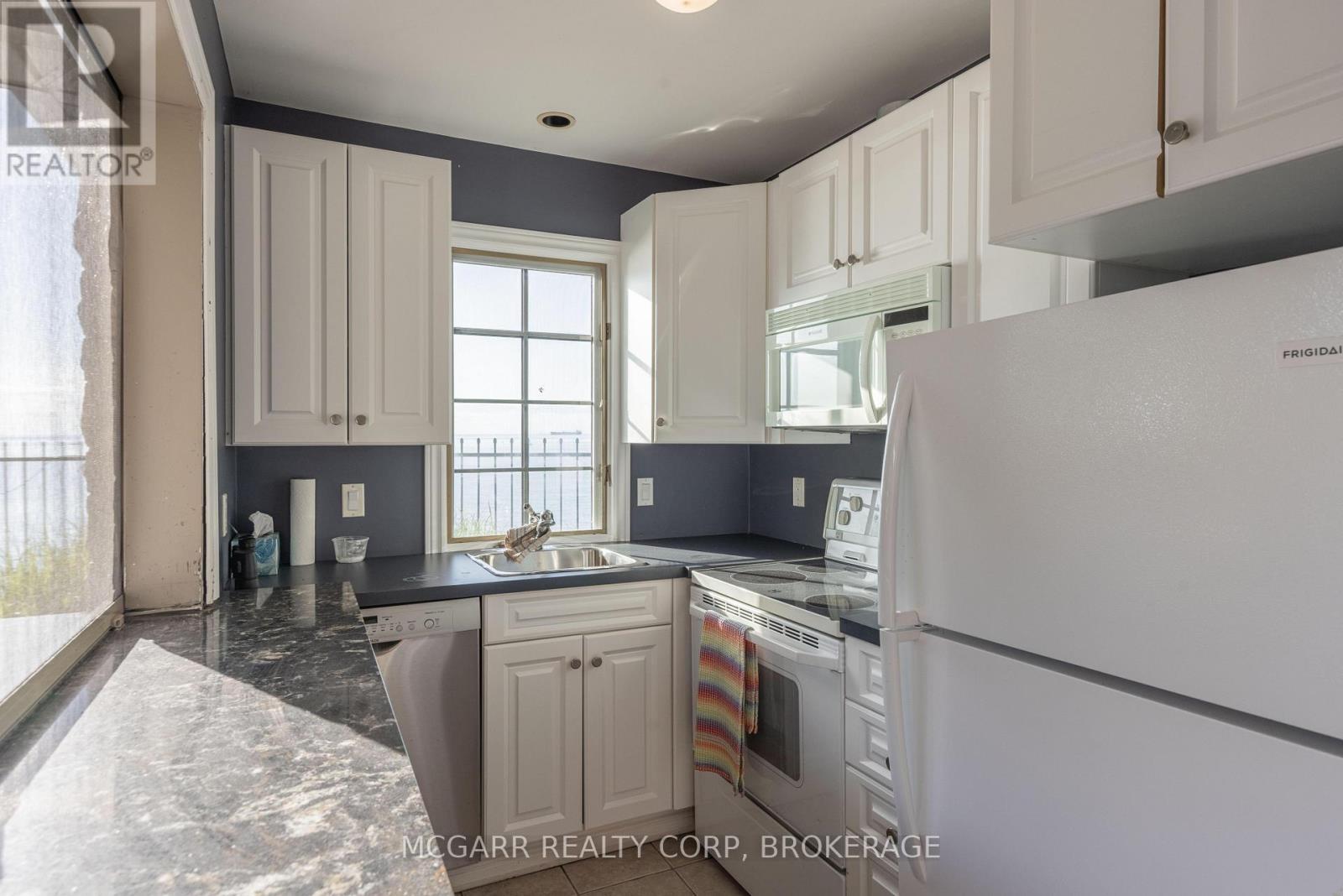 89 October Drive, St. Catharines, Ontario  L2N 6J4 - Photo 37 - X12590706