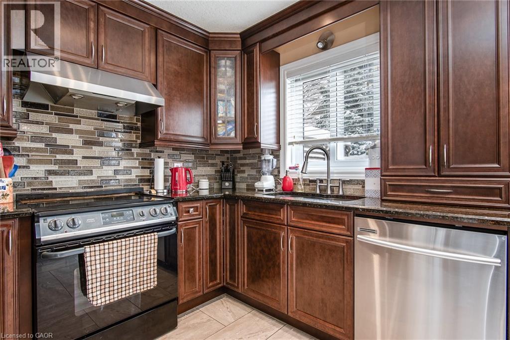 240 Doon South Drive, Kitchener, Ontario  N2P 2L8 - Photo 19 - 40791458