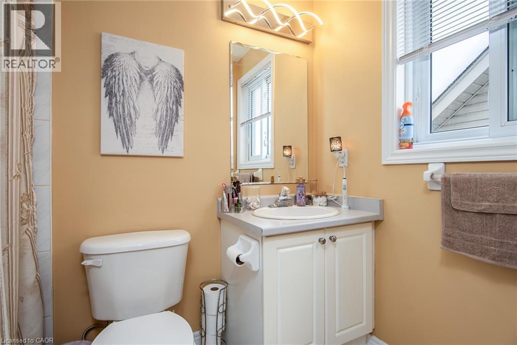 240 Doon South Drive, Kitchener, Ontario  N2P 2L8 - Photo 34 - 40791458