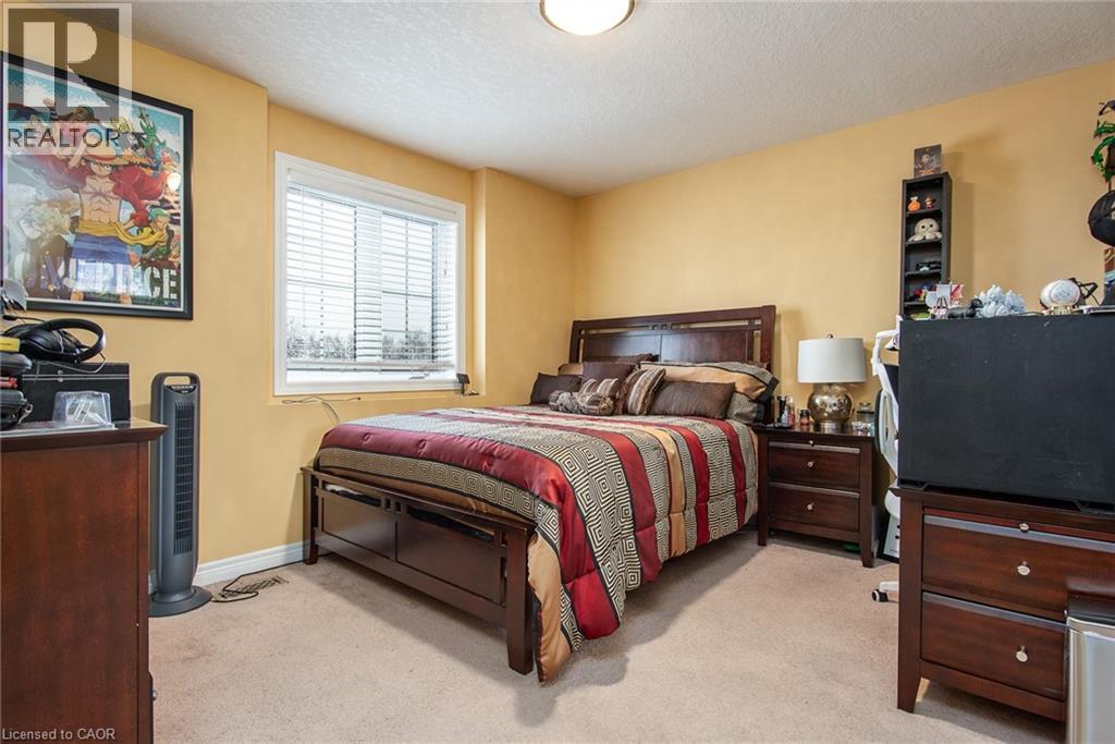 240 Doon South Drive, Kitchener, Ontario  N2P 2L8 - Photo 35 - 40791458