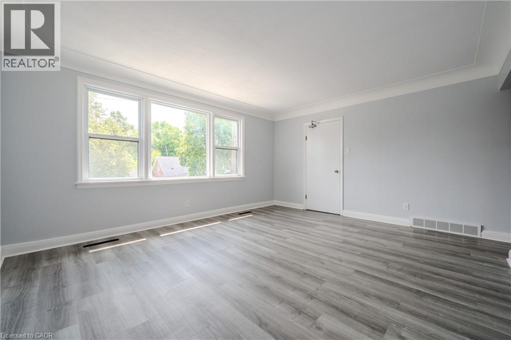 102 Sydney Street N Unit# 3, Kitchener, Ontario N2H 3L7 - Photo 6 - 40791363