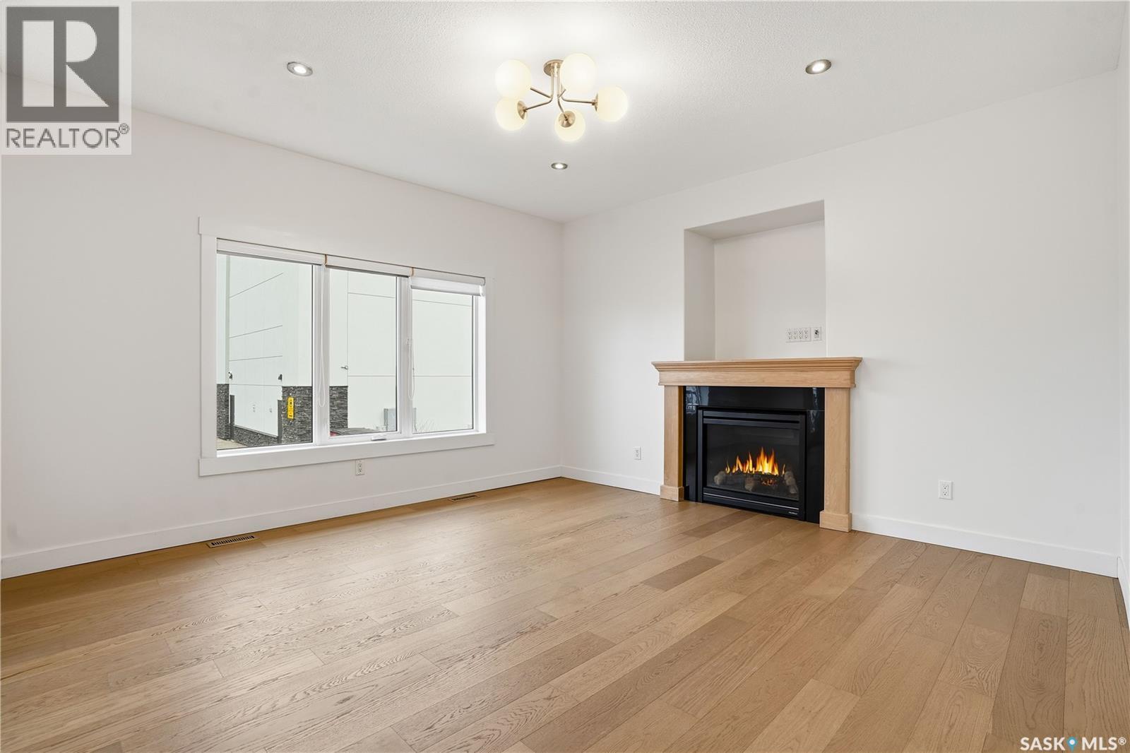 2106 Laurier Crescent E, Regina, Saskatchewan  S4V 0P6 - Photo 15 - SK020658