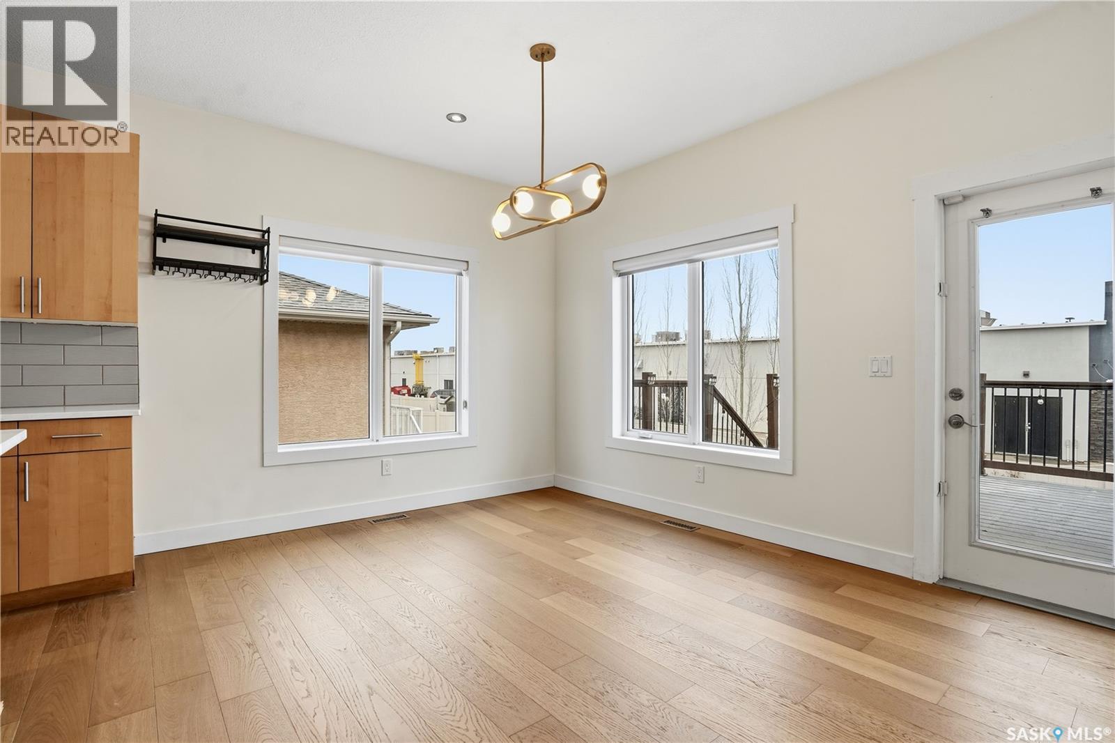 2106 Laurier Crescent E, Regina, Saskatchewan  S4V 0P6 - Photo 13 - SK020658