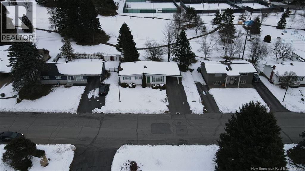 41 Lionel H. Lajoie Avenue, Edmundston, New Brunswick  E3V 3G5 - Photo 23 - NB130735