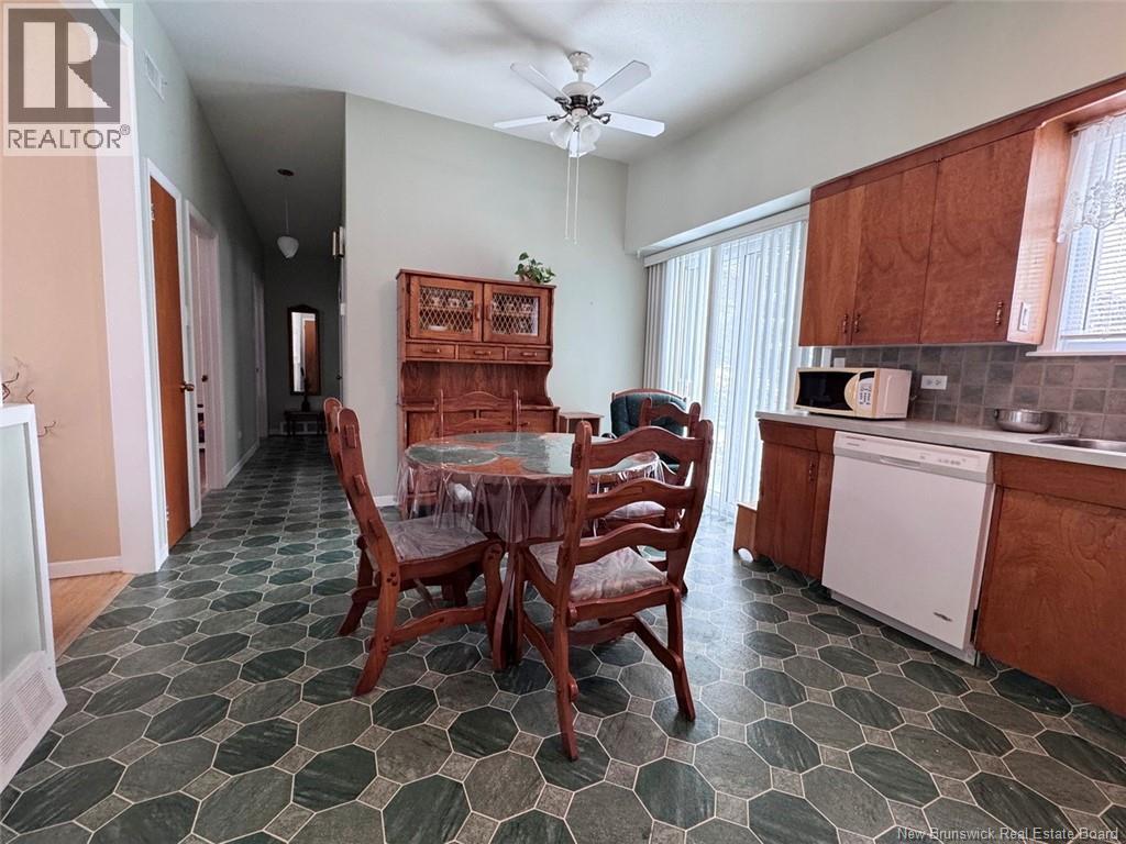 41 Lionel H. Lajoie Avenue, Edmundston, New Brunswick  E3V 3G5 - Photo 3 - NB130735