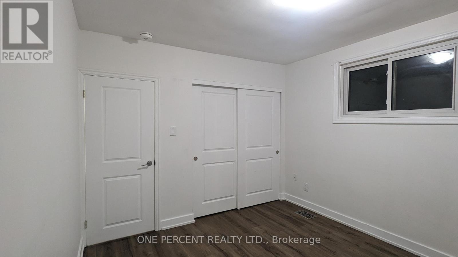 1 - 249 East 18th Street, Hamilton, Ontario  L9A 4P5 - Photo 6 - X12590548