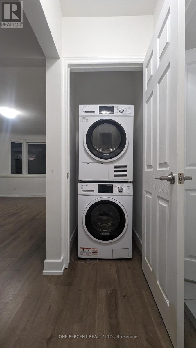 1 - 249 East 18th Street, Hamilton, Ontario  L9A 4P5 - Photo 7 - X12590548