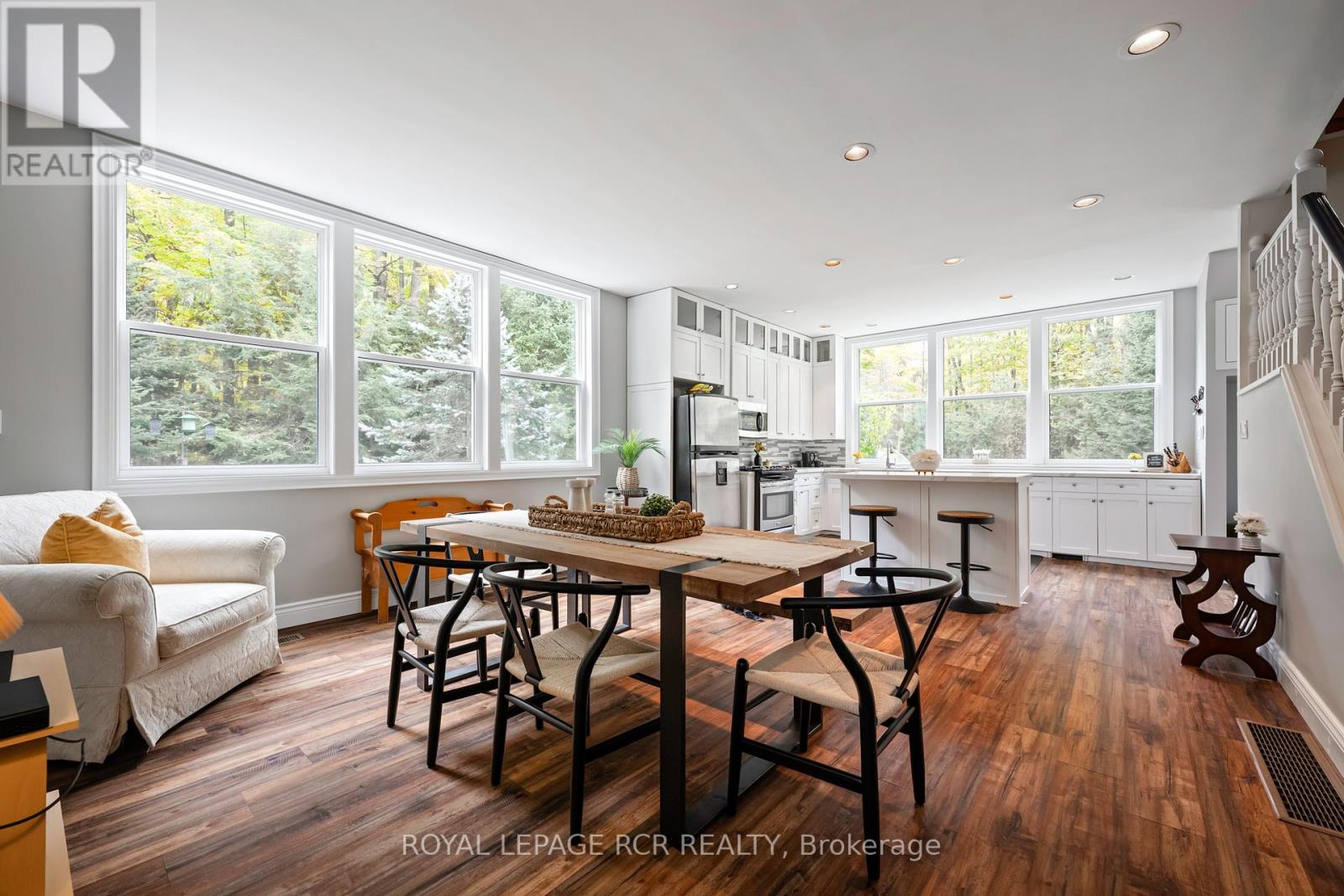 19211 Mountainview Road, Caledon, Ontario  L7K 2G6 - Photo 13 - W12468377