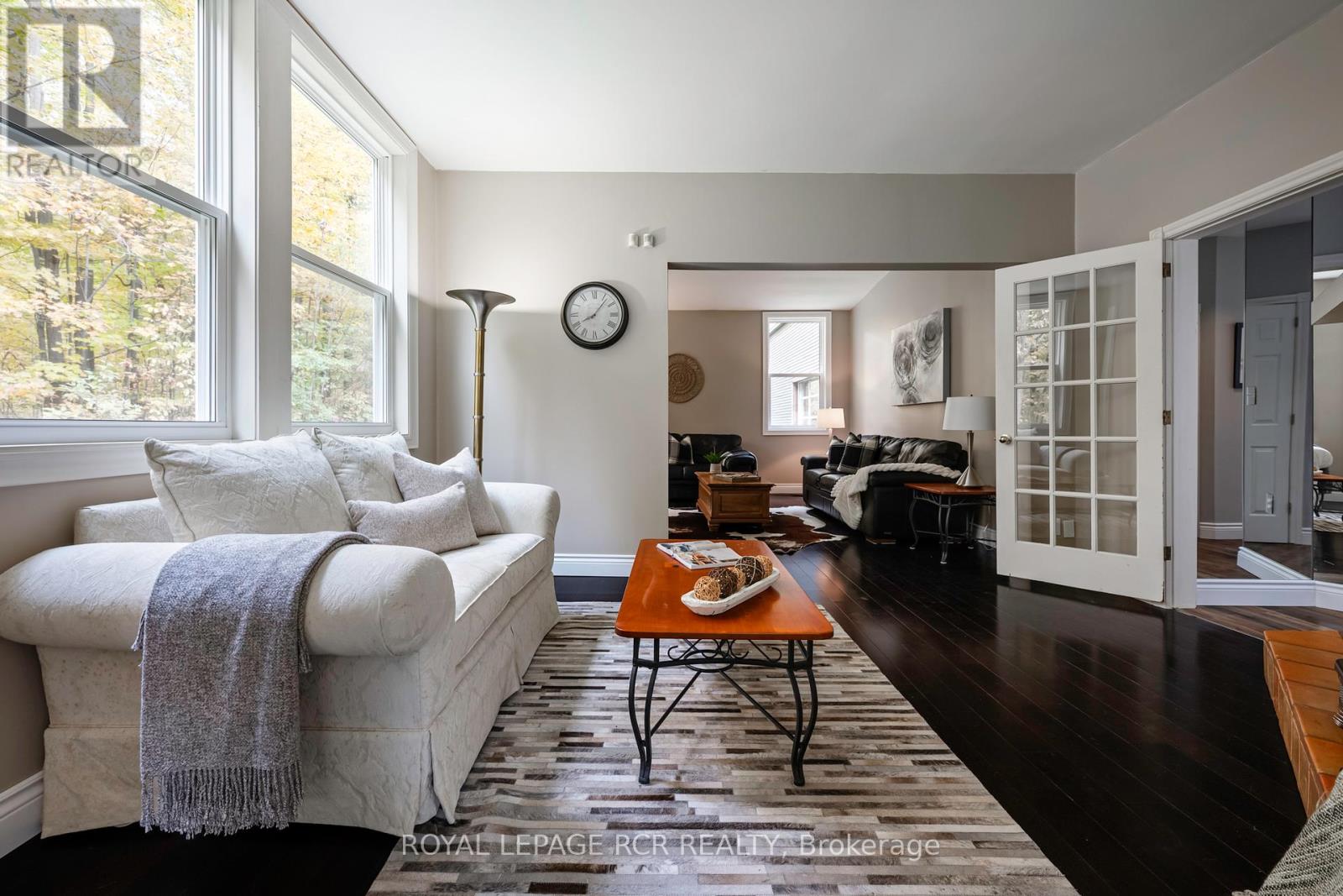 19211 Mountainview Road, Caledon, Ontario  L7K 2G6 - Photo 17 - W12468377