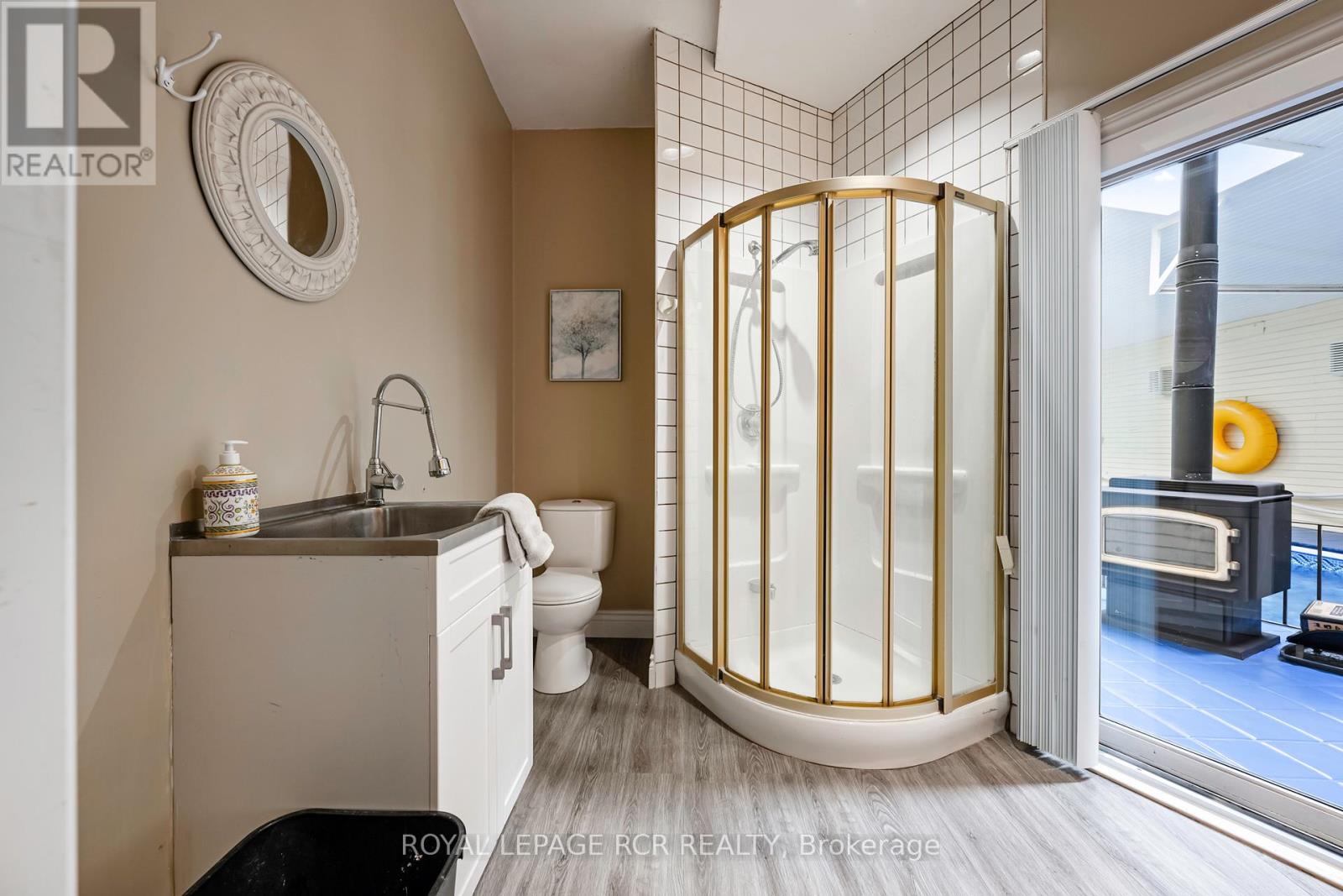 19211 Mountainview Road, Caledon, Ontario  L7K 2G6 - Photo 23 - W12468377