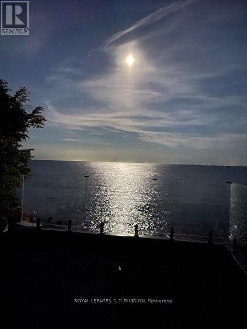 99 Lake Promenade, Toronto, Ontario  M8W 1A2 - Photo 18 - W12538034