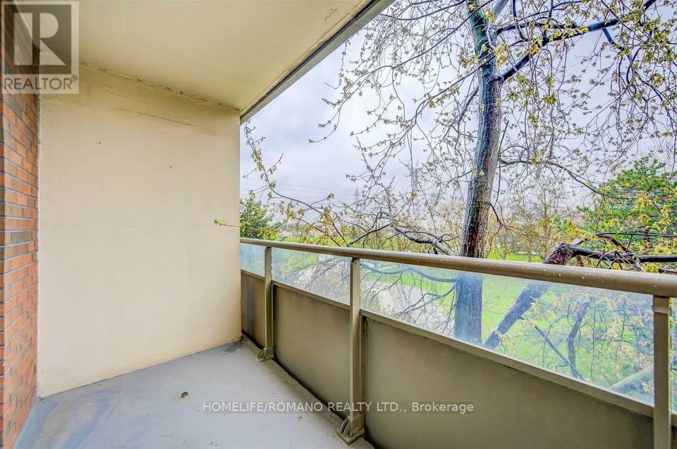 406 - 9 Four Winds Drive, Toronto, Ontario  M3J 2S8 - Photo 24 - W12590002