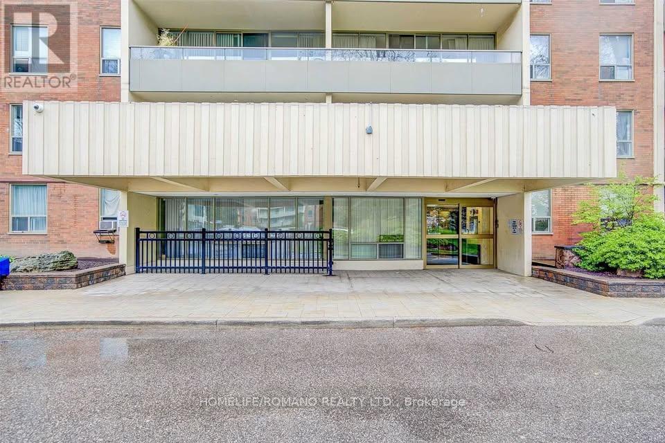 406 - 9 Four Winds Drive, Toronto, Ontario  M3J 2S8 - Photo 36 - W12590002