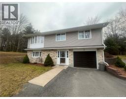 12 Ian Crescent, Rothesay, Ca