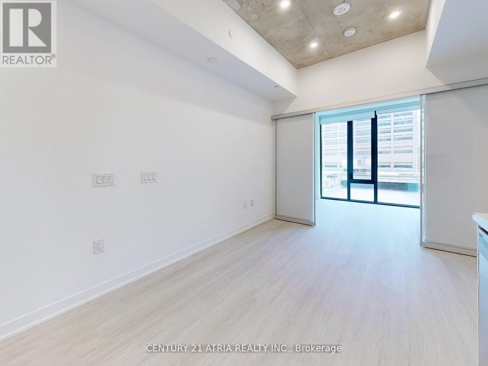 712 - 195 Mccaul Street, Toronto, Ontario  M5T 1W6 - Photo 10 - C12590724