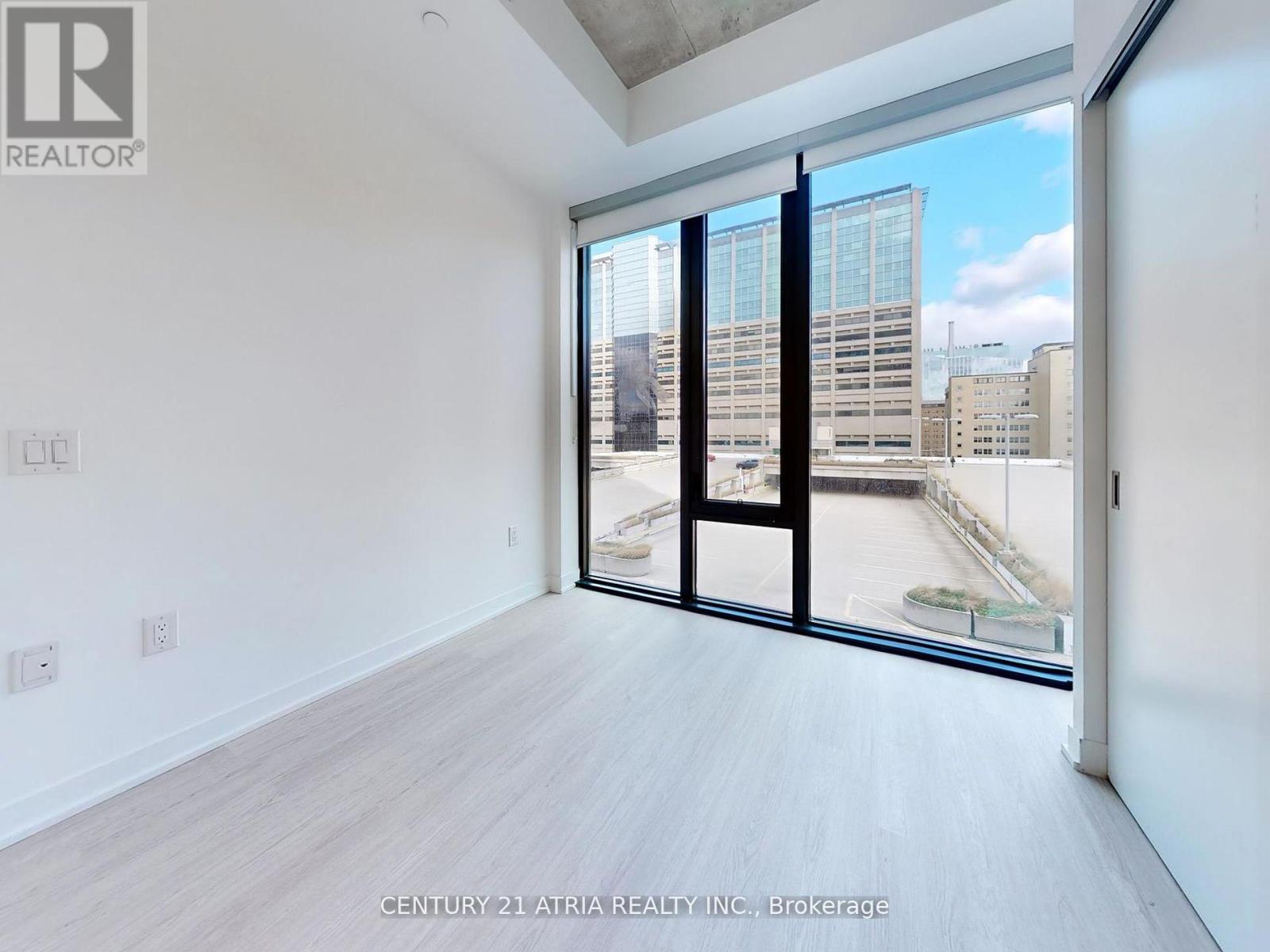 712 - 195 Mccaul Street, Toronto, Ontario  M5T 1W6 - Photo 11 - C12590724