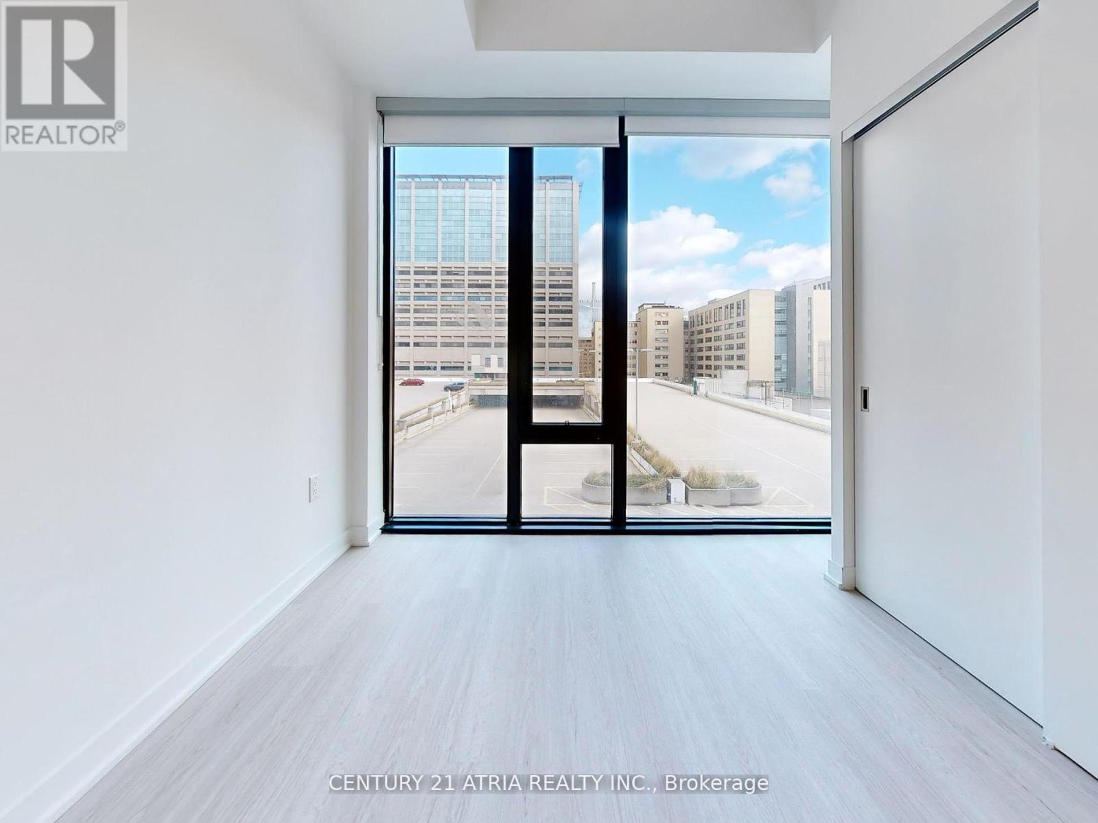 712 - 195 Mccaul Street, Toronto, Ontario  M5T 1W6 - Photo 12 - C12590724