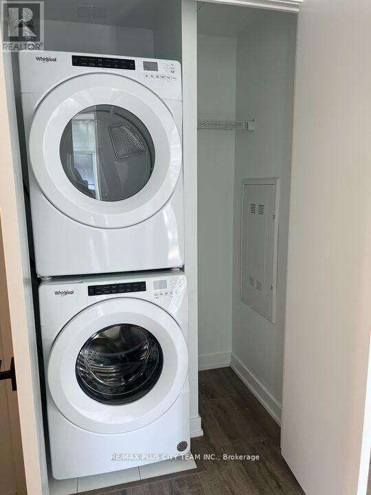 3204 - 327 King Street W, Toronto, Ontario  M5V 0W7 - Photo 8 - C12590810