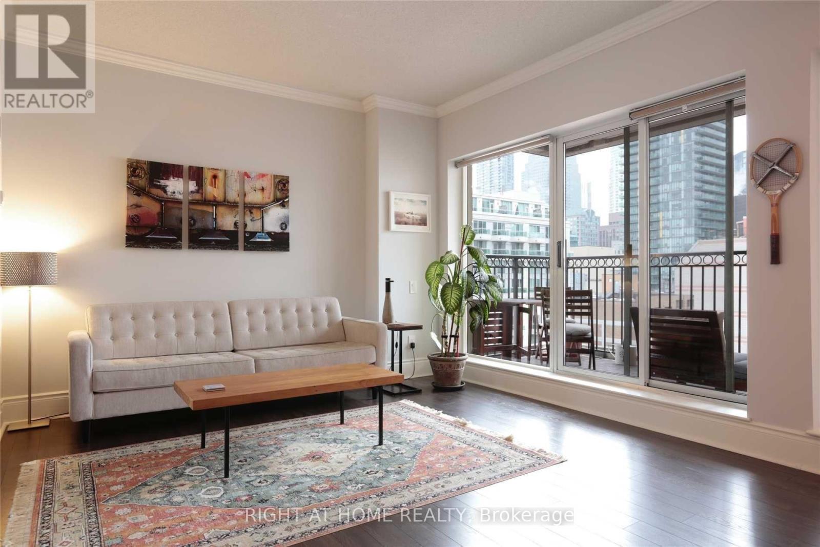 901 - 115 Richmond Street E, Toronto, Ontario  M5C 3H6 - Photo 2 - C12590878