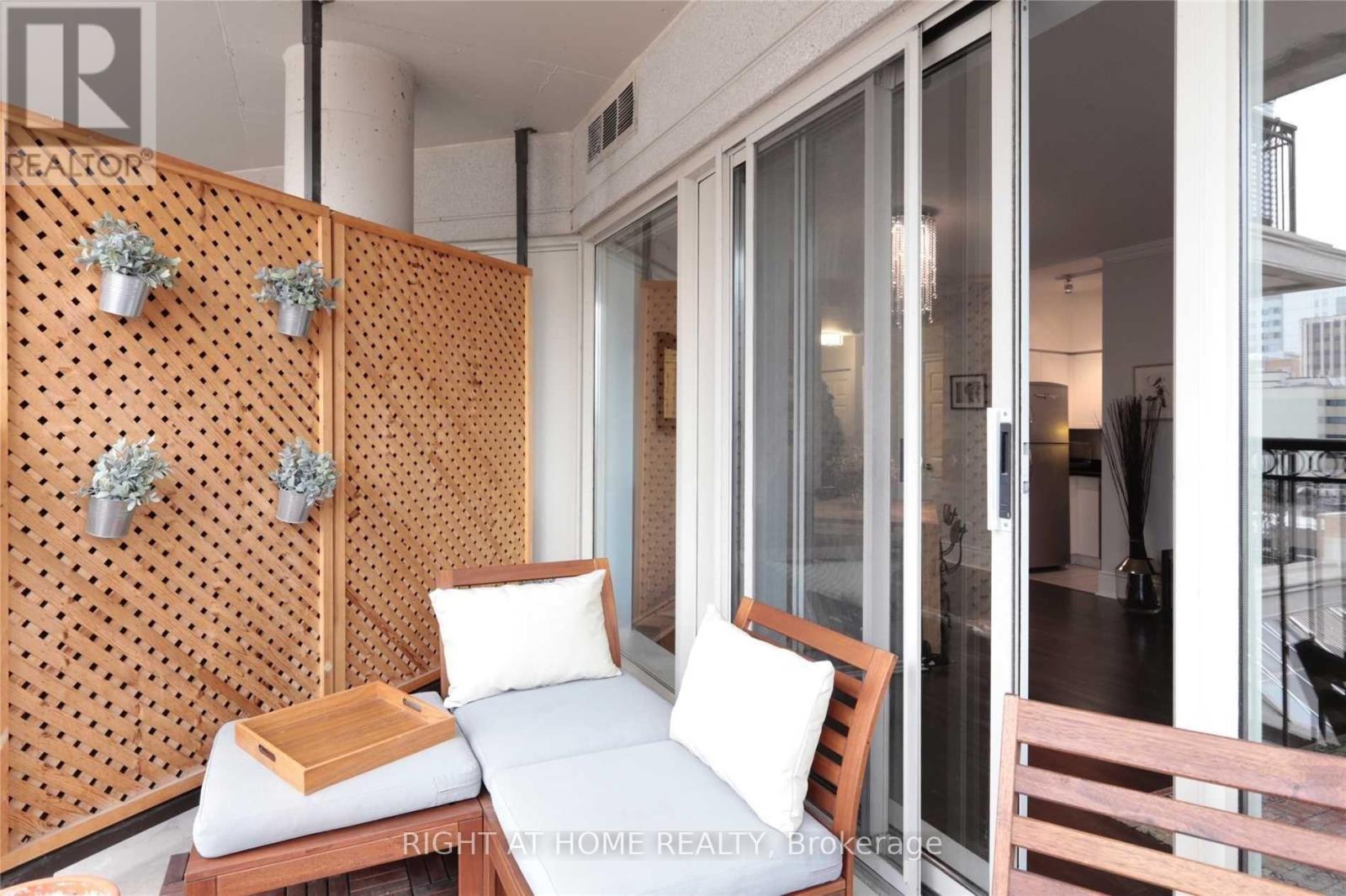 901 - 115 Richmond Street E, Toronto, Ontario  M5C 3H6 - Photo 4 - C12590878