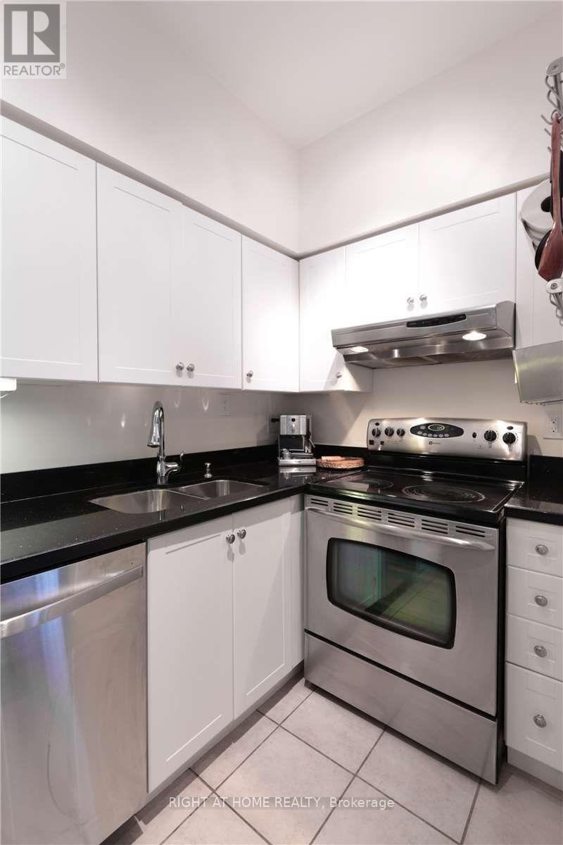 901 - 115 Richmond Street E, Toronto, Ontario  M5C 3H6 - Photo 9 - C12590878