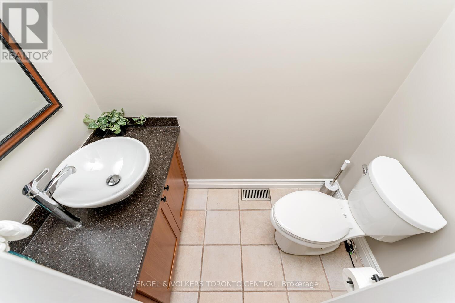 33 Avonwick Gate, Toronto, Ontario  M3A 2M7 - Photo 22 - C12590894