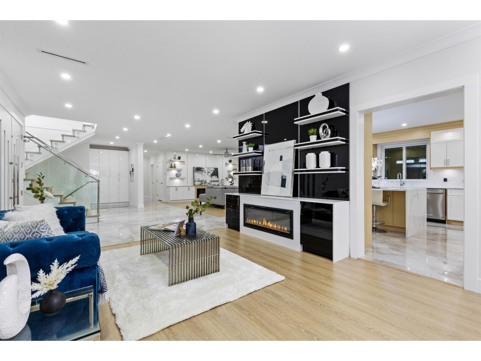 20099 45th Avenue, Langley, British Columbia  V3A 6J1 - Photo 4 - R3070050