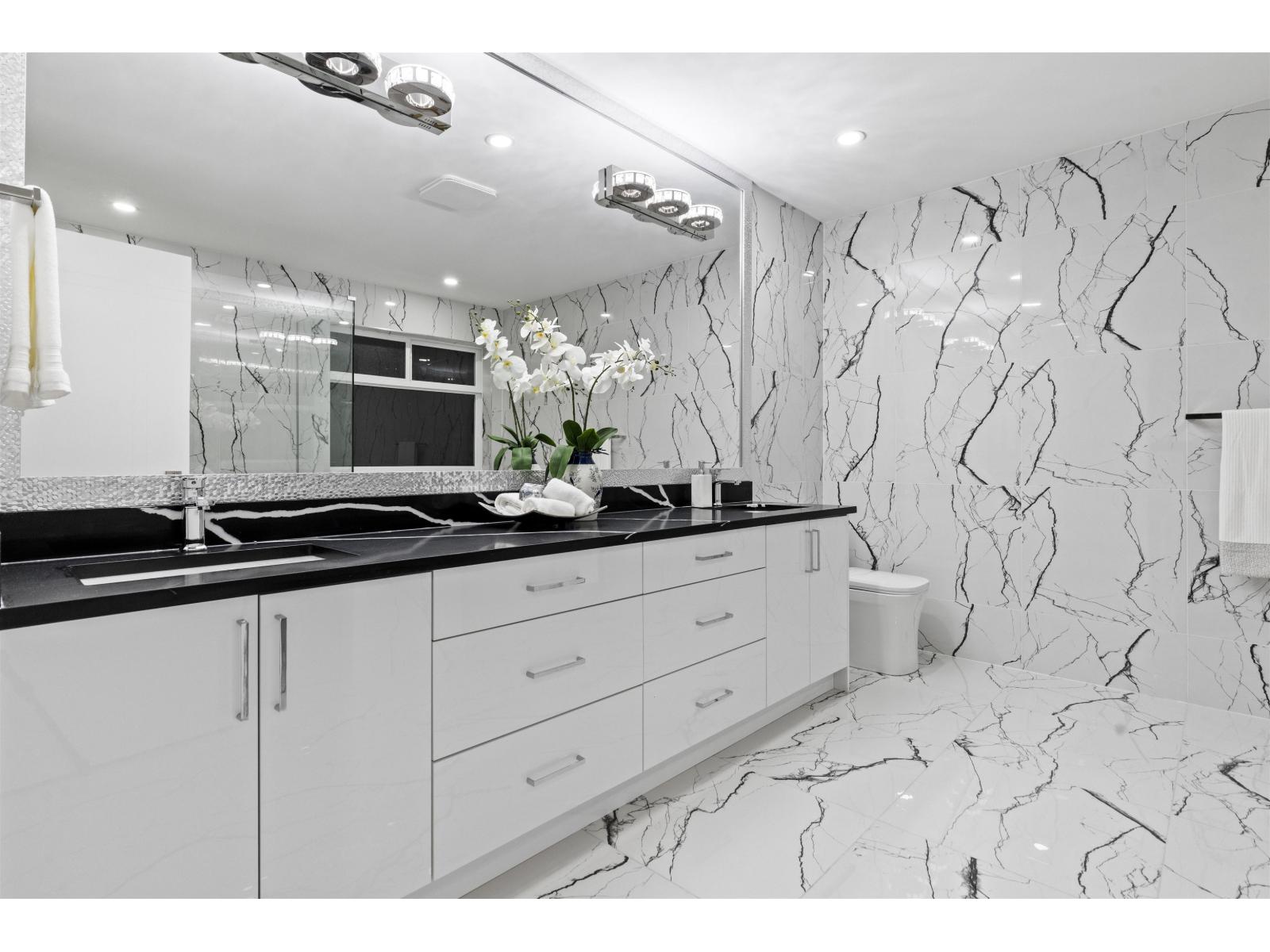 20099 45th Avenue, Langley, British Columbia  V3A 6J1 - Photo 26 - R3070050