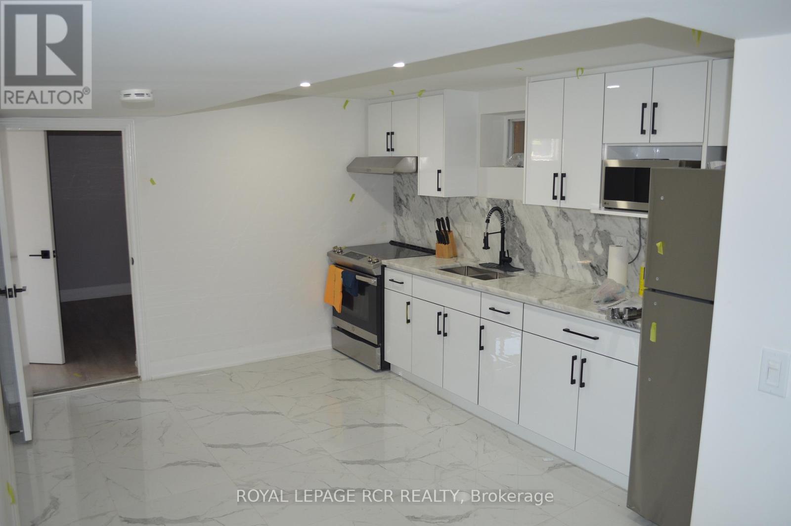 36 Electro Road, Toronto, Ontario  M1R 2A7 - Photo 6 - E12590752