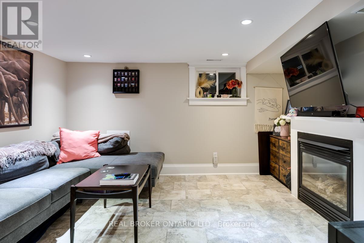 Basement - 117 Jackman Avenue, Toronto, Ontario  M4K 2Y1 - Photo 11 - E12590778