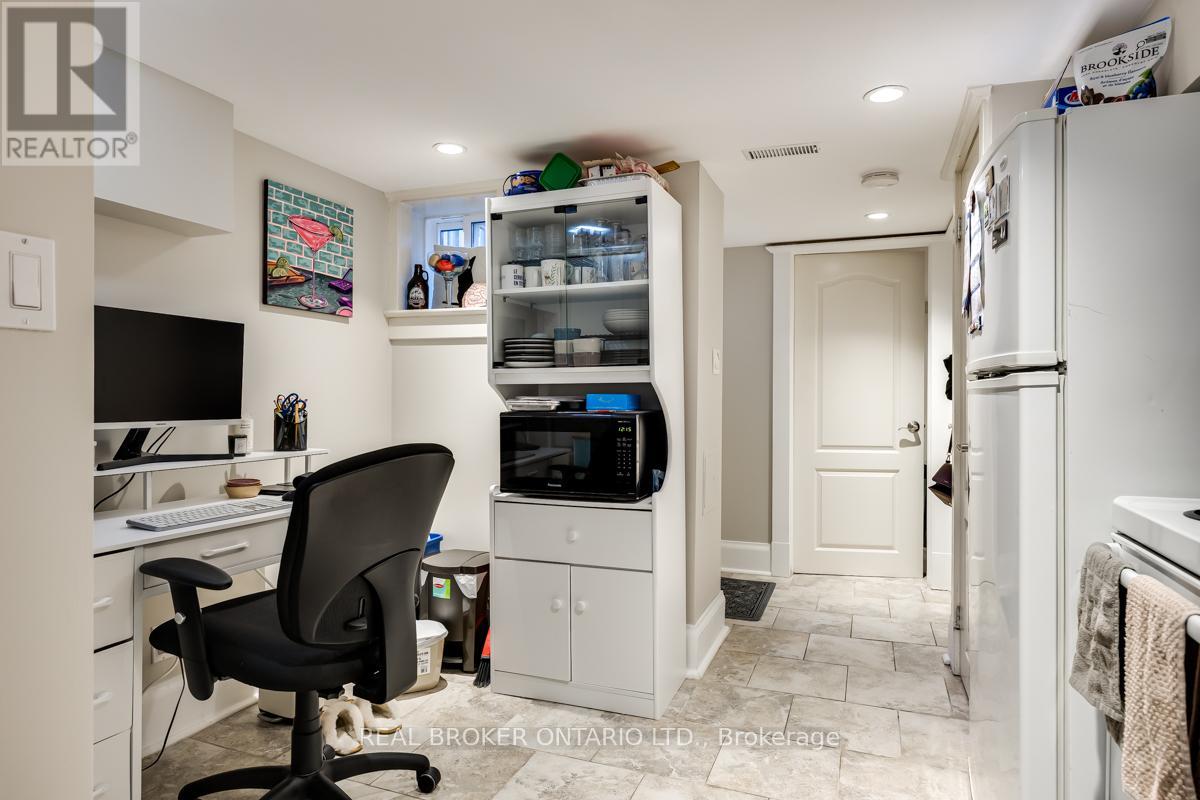 Basement - 117 Jackman Avenue, Toronto, Ontario  M4K 2Y1 - Photo 9 - E12590778