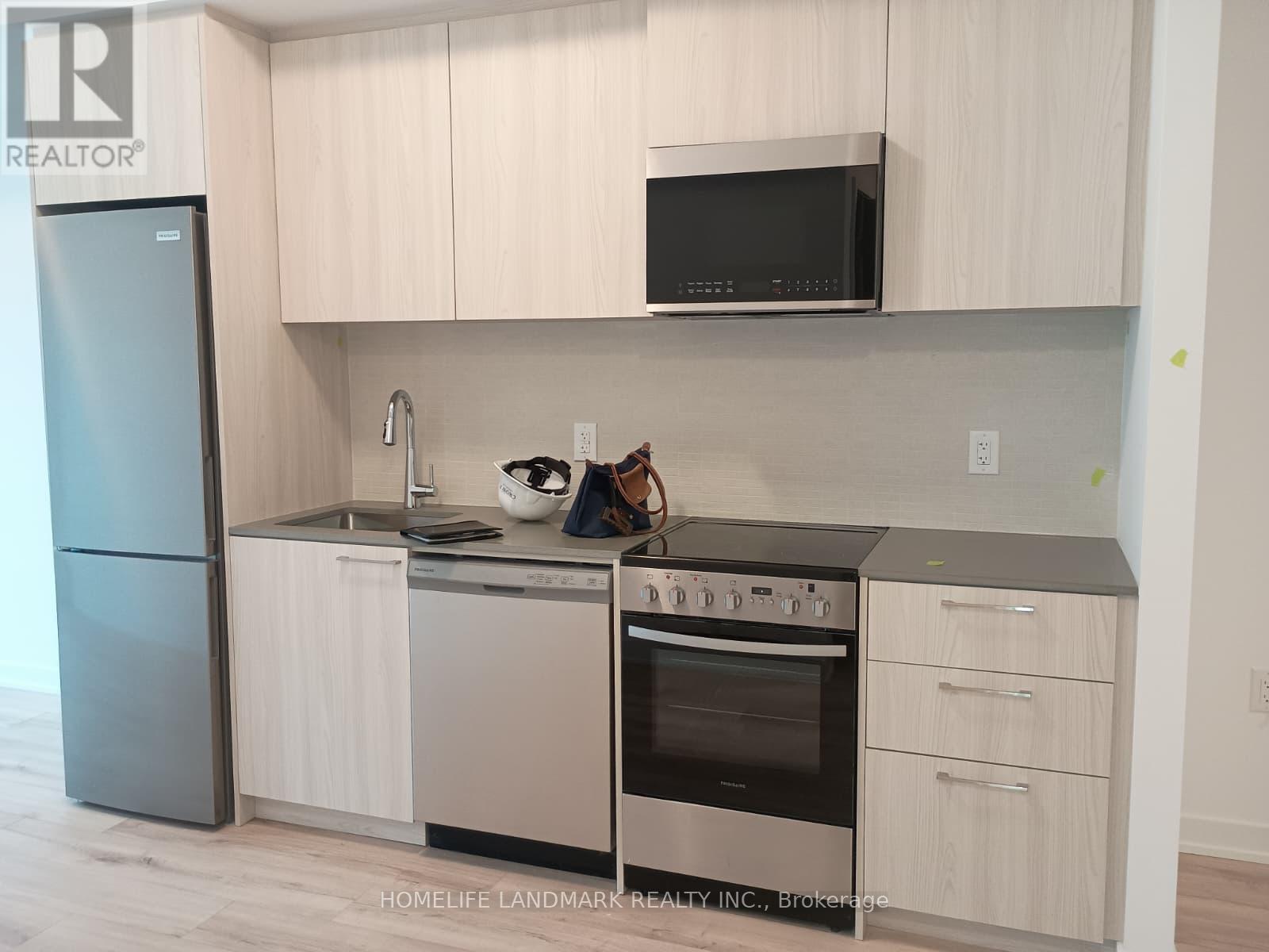 7439 Kingston Road, Toronto, Ontario  M1B 5S3 - Photo 3 - E12590882