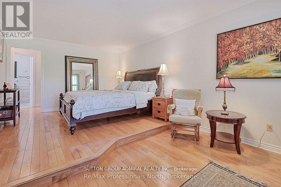 8 Elmsley Drive, Richmond Hill, Ontario  L4C 8N1 - Photo 26 - N12590784