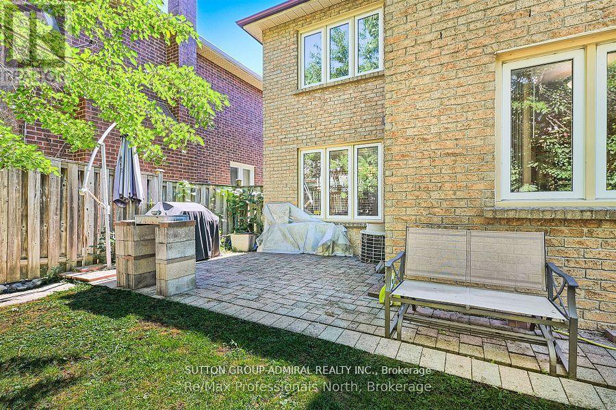 8 Elmsley Drive, Richmond Hill, Ontario  L4C 8N1 - Photo 40 - N12590784