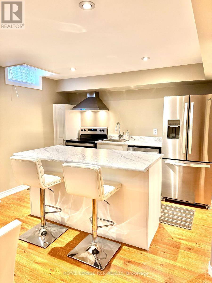 42 Cherokee Drive, Vaughan, Ontario  L6A 1X3 - Photo 11 - N12590812