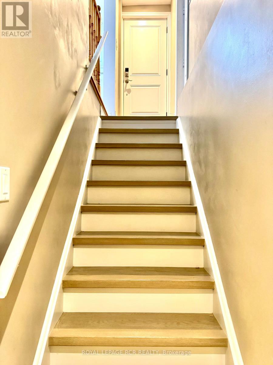 42 Cherokee Drive, Vaughan, Ontario  L6A 1X3 - Photo 15 - N12590812