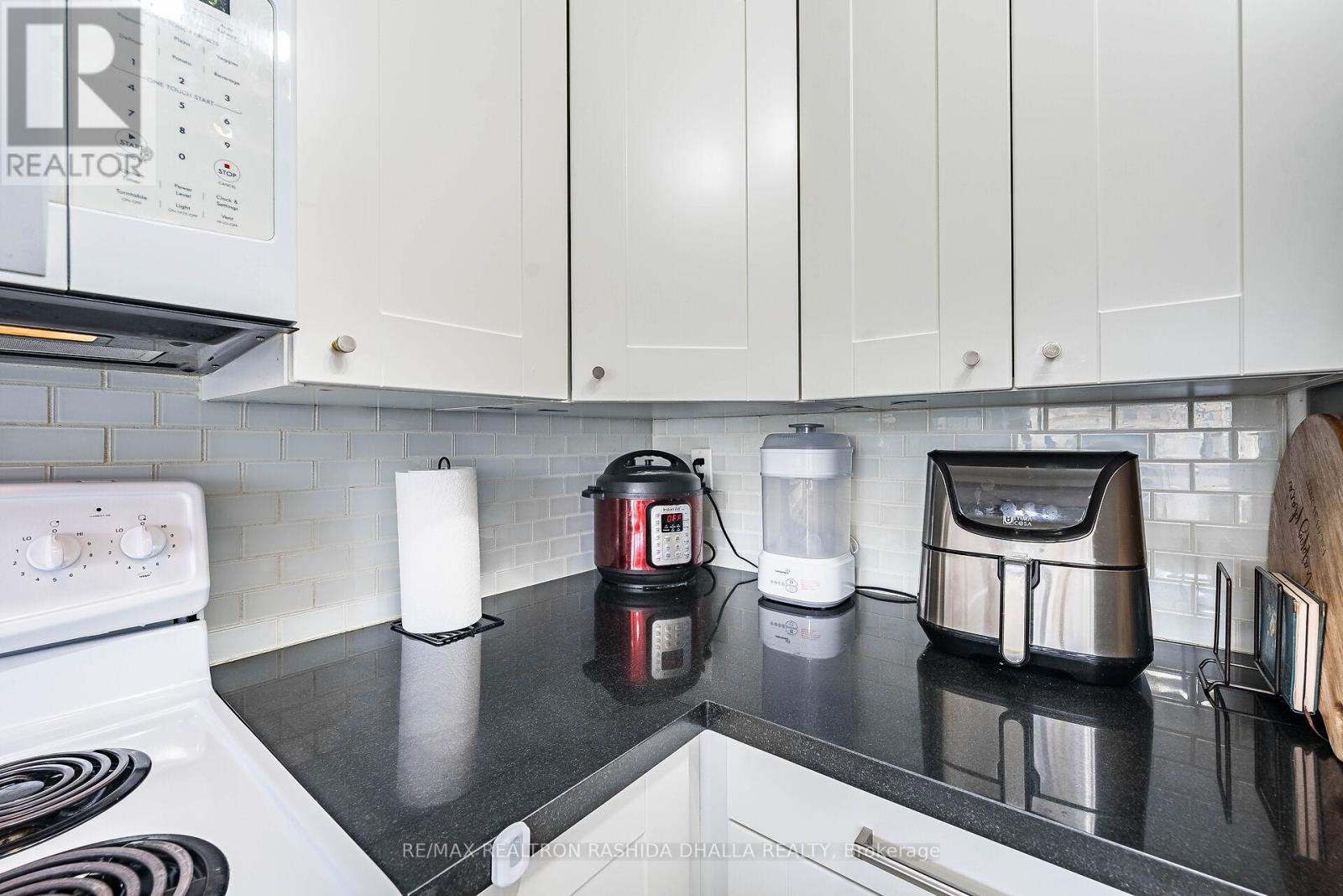 608 - 309 Major Mackenzie Drive E, Richmond Hill, Ontario  L4C 9V5 - Photo 23 - N12590826