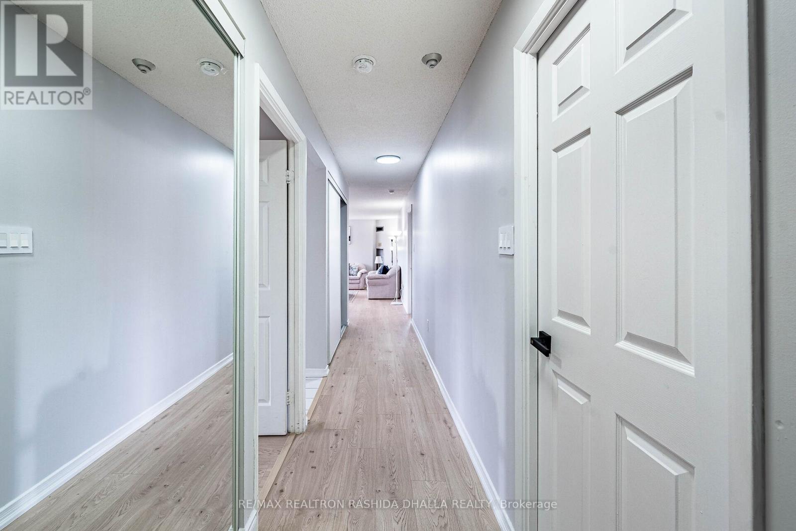 608 - 309 Major Mackenzie Drive E, Richmond Hill, Ontario  L4C 9V5 - Photo 6 - N12590826