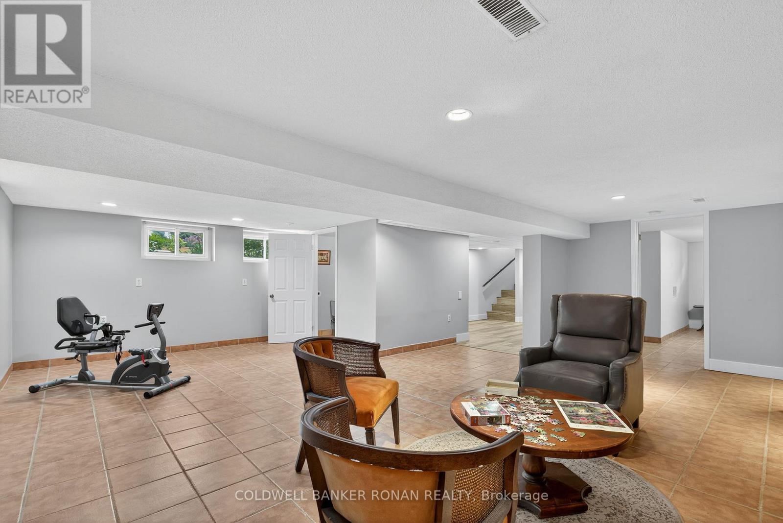 2 Lionel Stone Avenue E, New Tecumseth (Tottenham), Ontario  L0G 1W0 - Photo 26 - N12590830