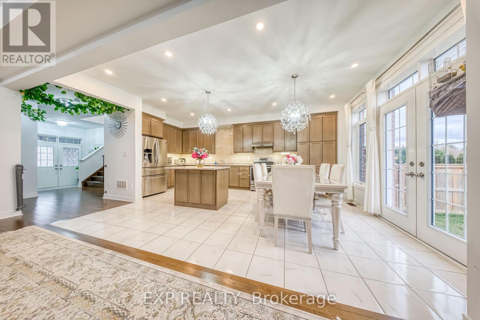 166 Inverness Way, Bradford West Gwillimbury (Bradford), Ontario  L3Z 2A6 - Photo 14 - N12590864