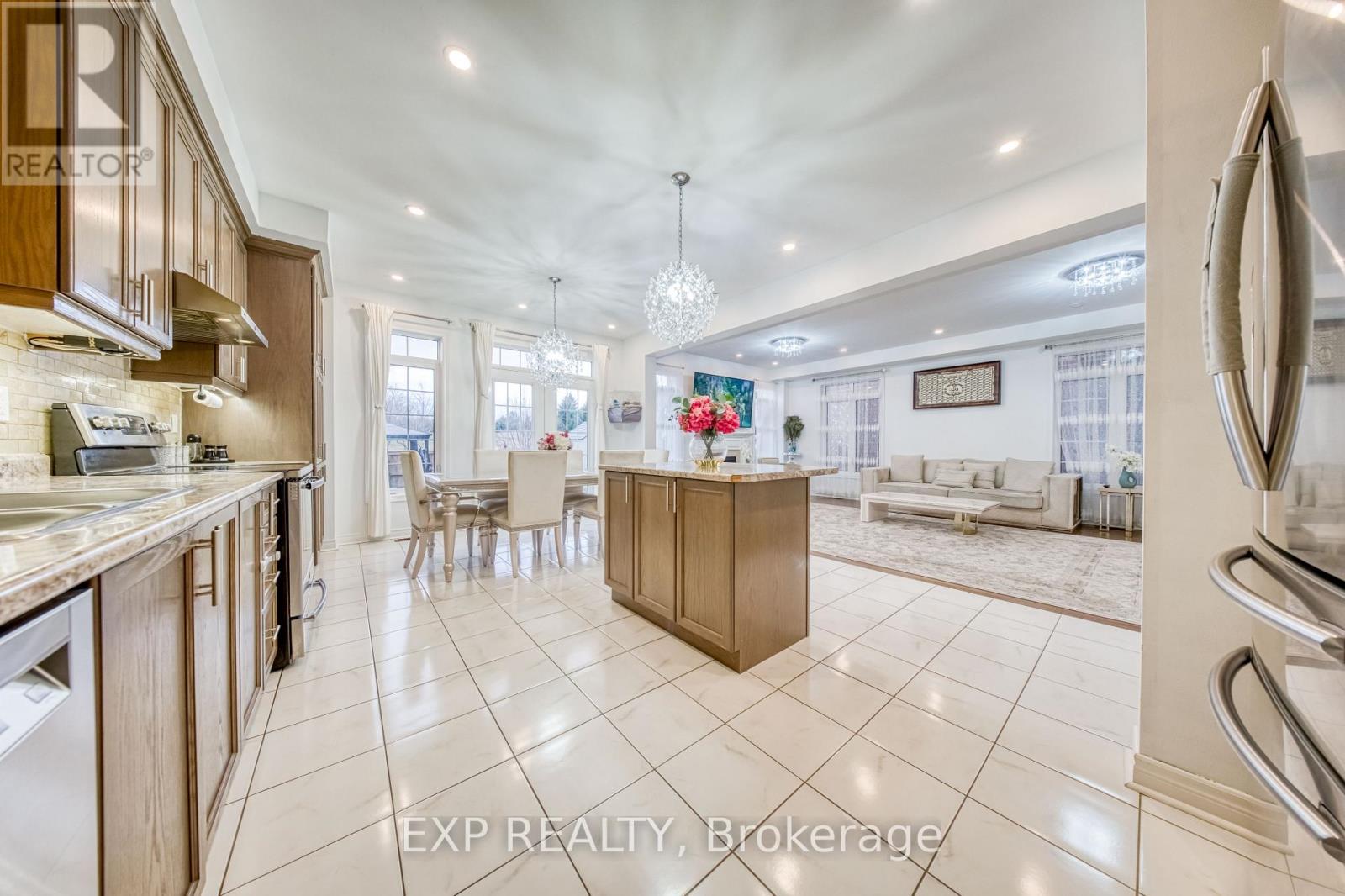 166 Inverness Way, Bradford West Gwillimbury (Bradford), Ontario  L3Z 2A6 - Photo 15 - N12590864