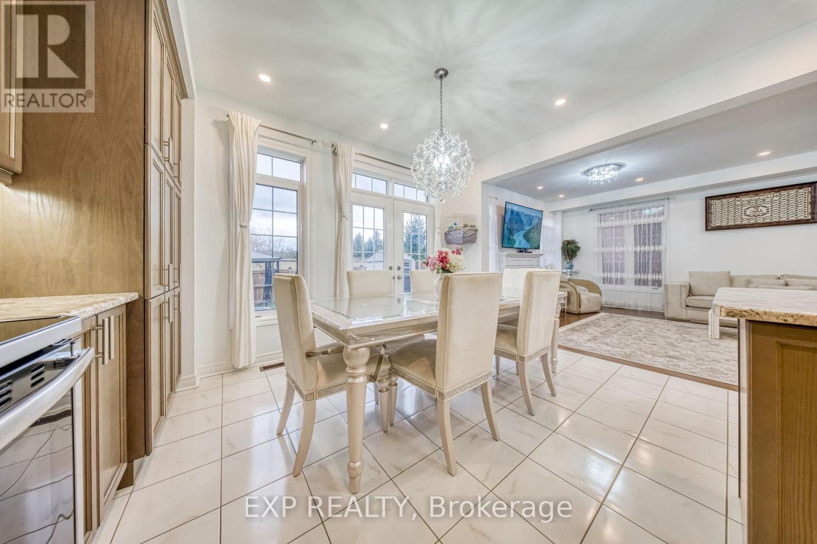 166 Inverness Way, Bradford West Gwillimbury (Bradford), Ontario  L3Z 2A6 - Photo 17 - N12590864