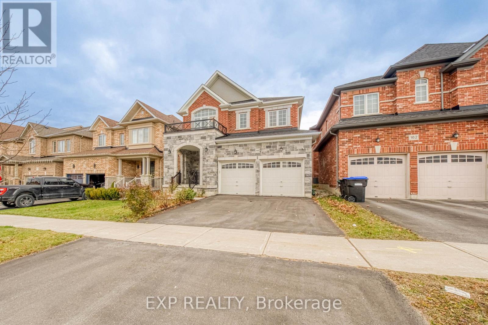 166 Inverness Way, Bradford West Gwillimbury (Bradford), Ontario  L3Z 2A6 - Photo 3 - N12590864