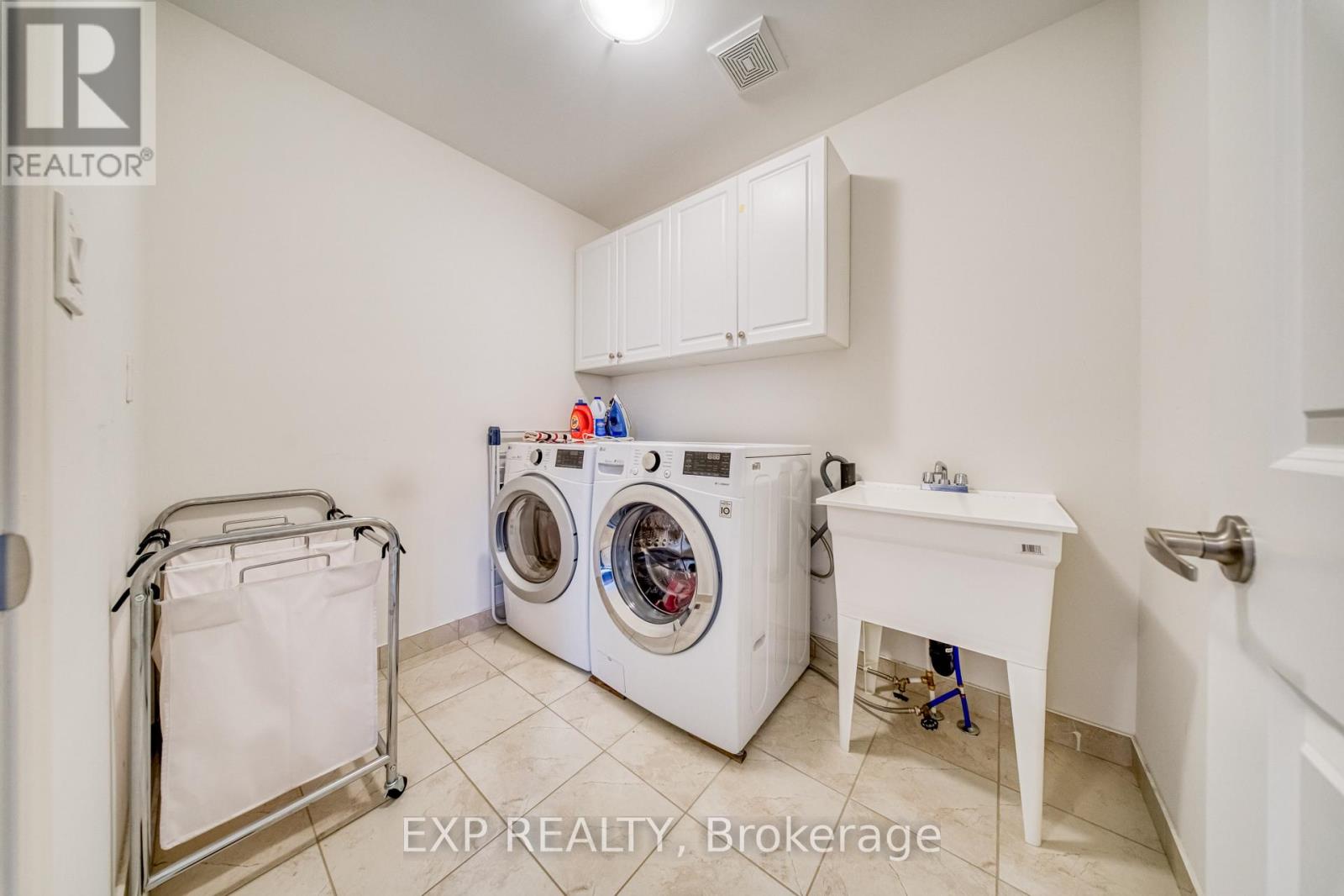 166 Inverness Way, Bradford West Gwillimbury (Bradford), Ontario  L3Z 2A6 - Photo 30 - N12590864