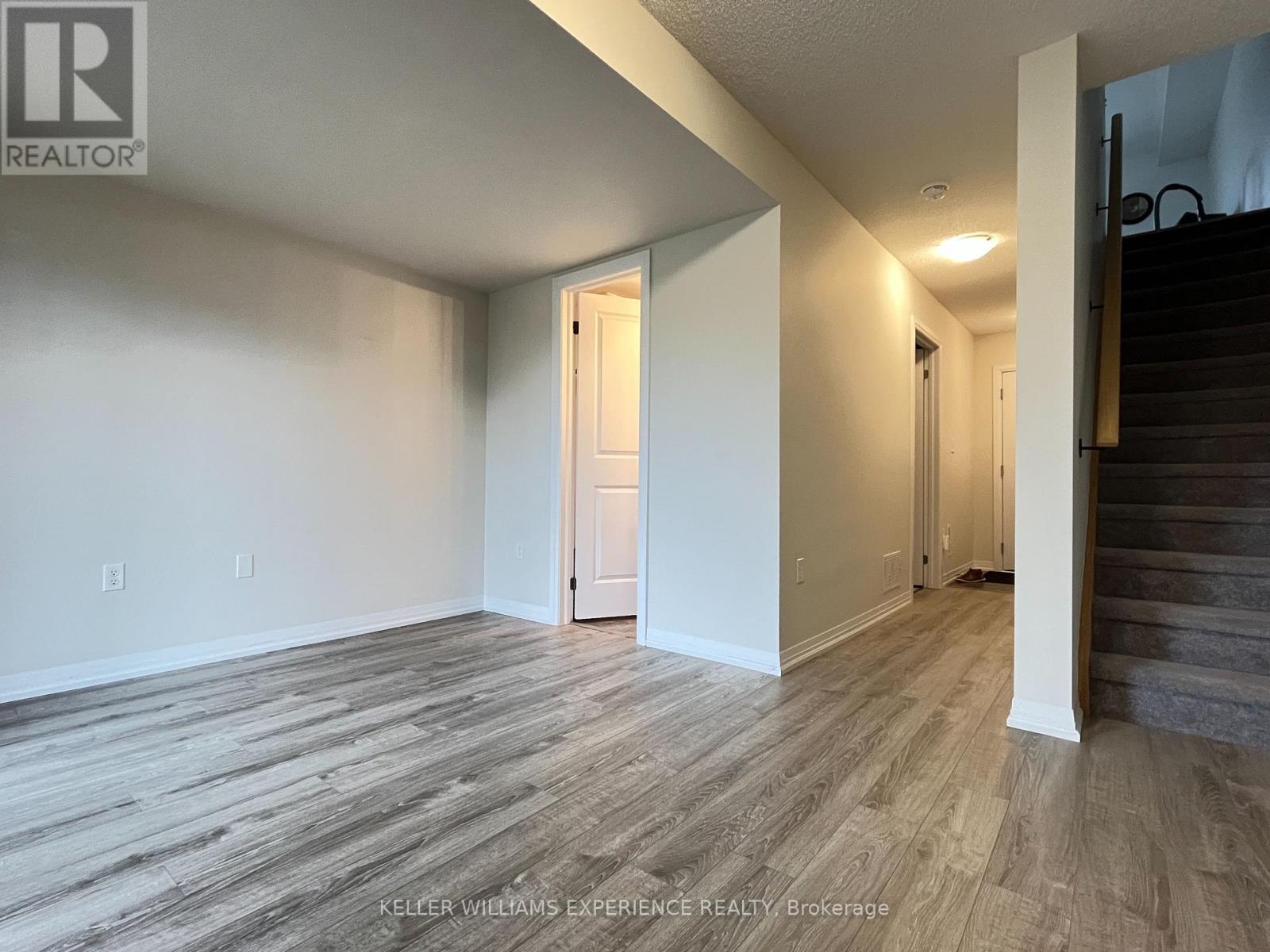 29 Andean Lane, Barrie, Ontario  L9J 0J4 - Photo 14 - S12590722