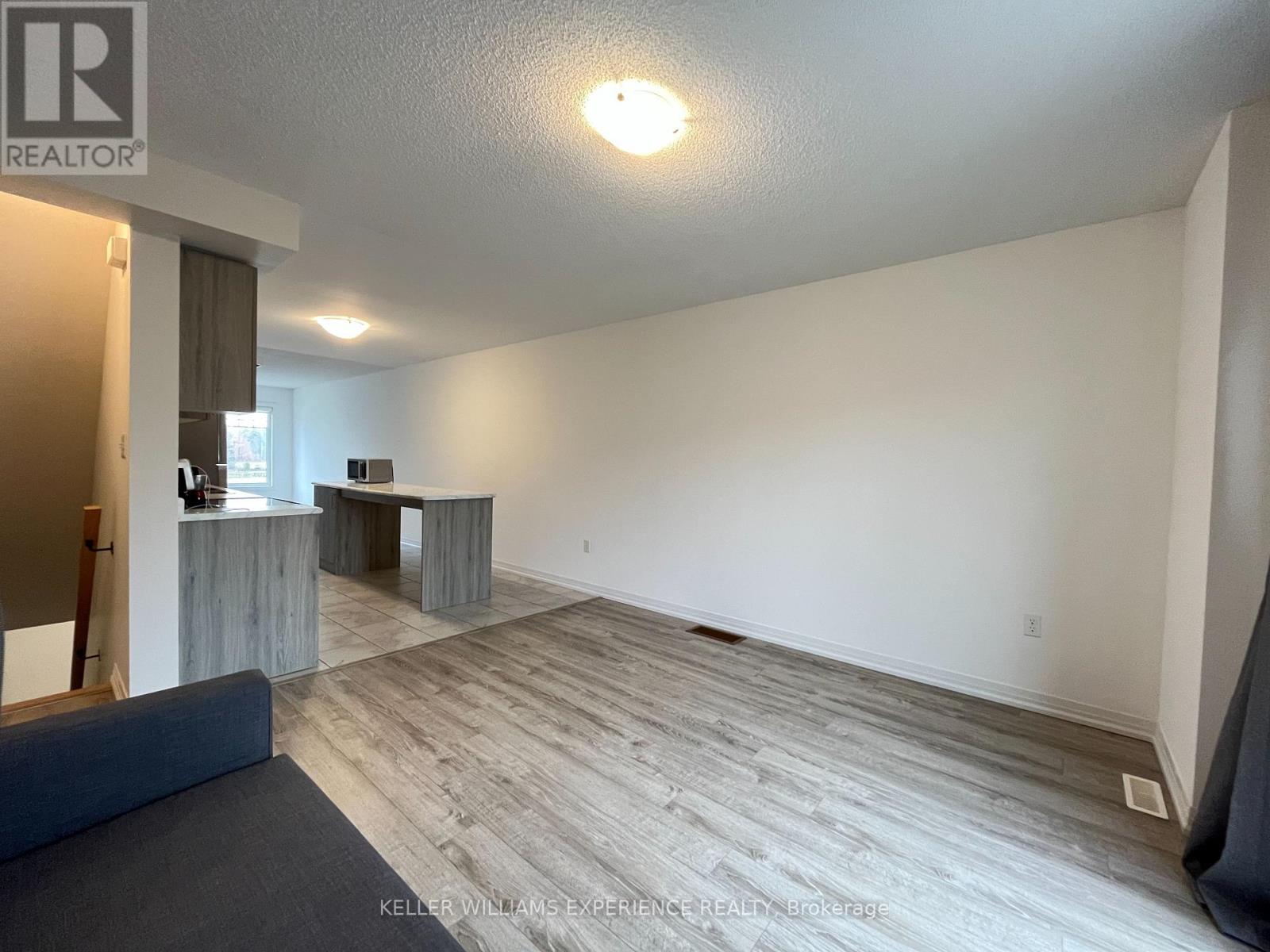 29 Andean Lane, Barrie, Ontario  L9J 0J4 - Photo 17 - S12590722