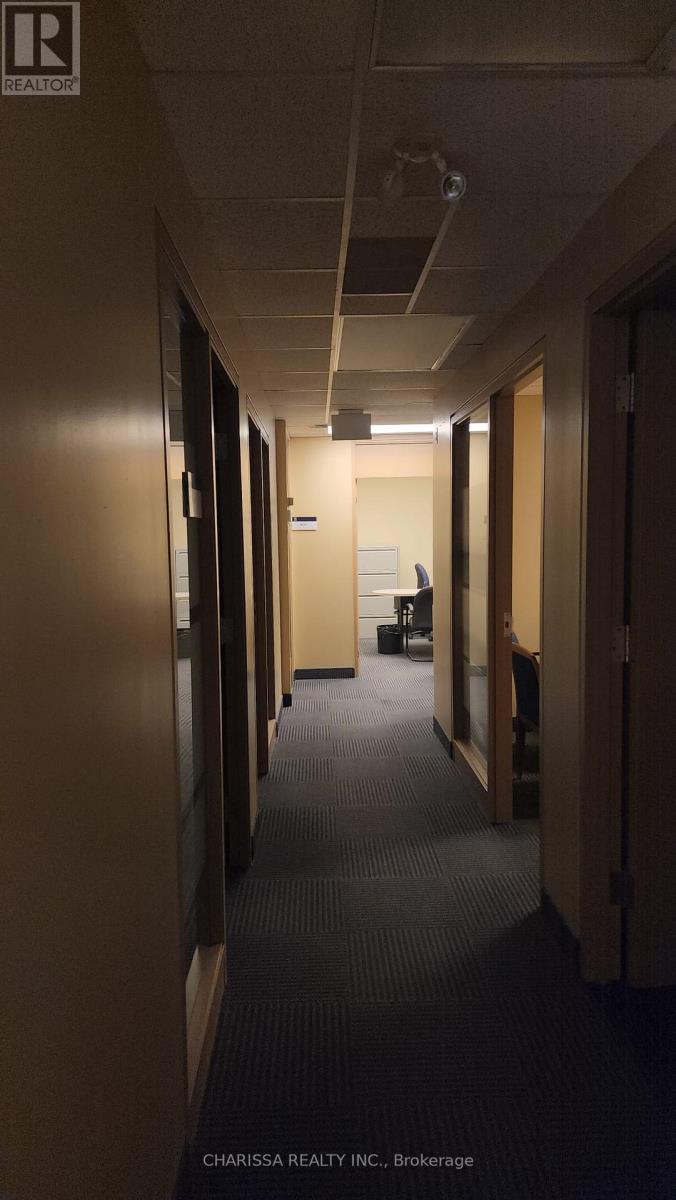 22 Clapperton Street, Barrie (City Centre), Ontario  L4M 1G4 - Photo 10 - S12590872